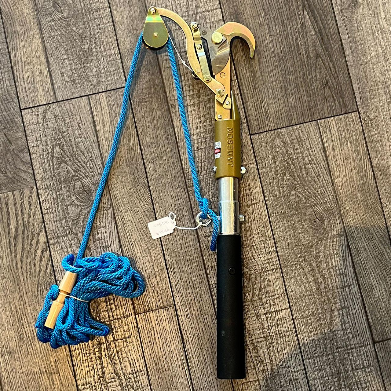 clearance tree pruner