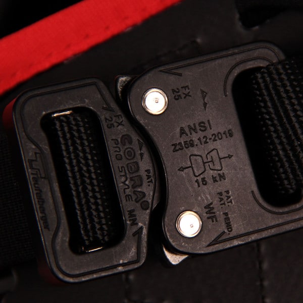 treemotion pro x buckles detail