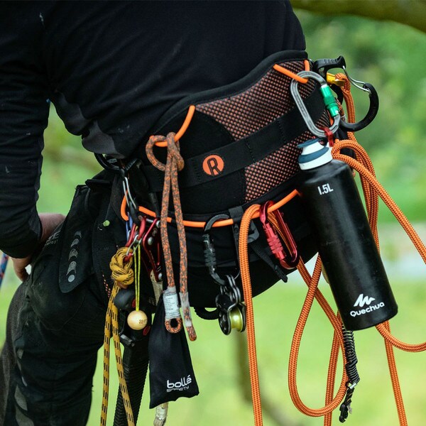 the fox climbing harness by r in action