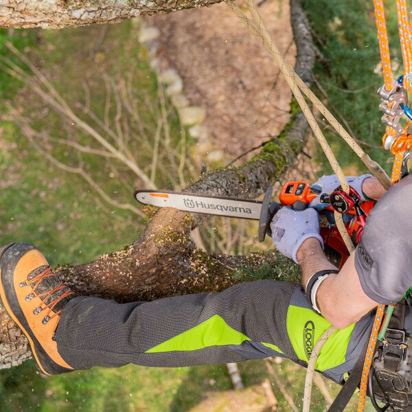 clogger zero chainsaw trousers