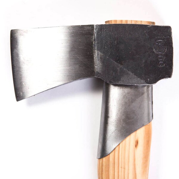 gransfors bruks large splitting axe