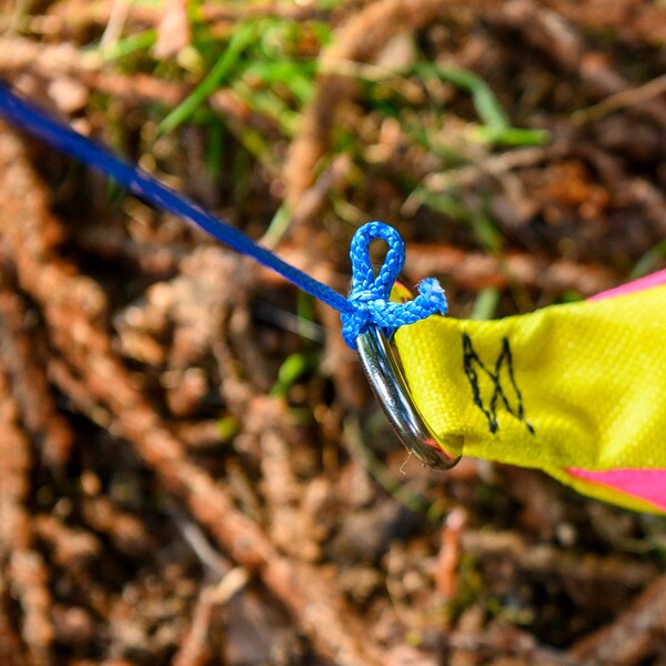 throw line tie